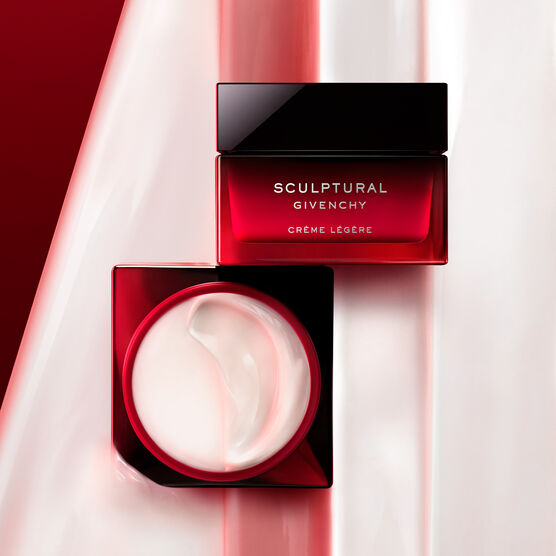 Creme Givenchy Sculptural Light Cream